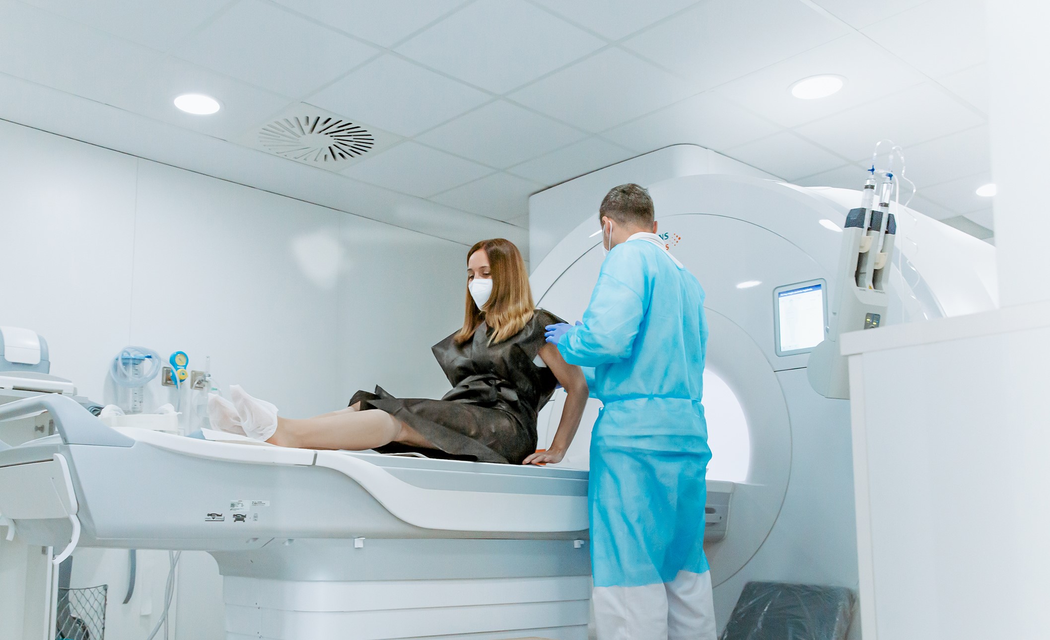 RM_Paciente_Técnico_Press_Recortada Resonancia Magnética