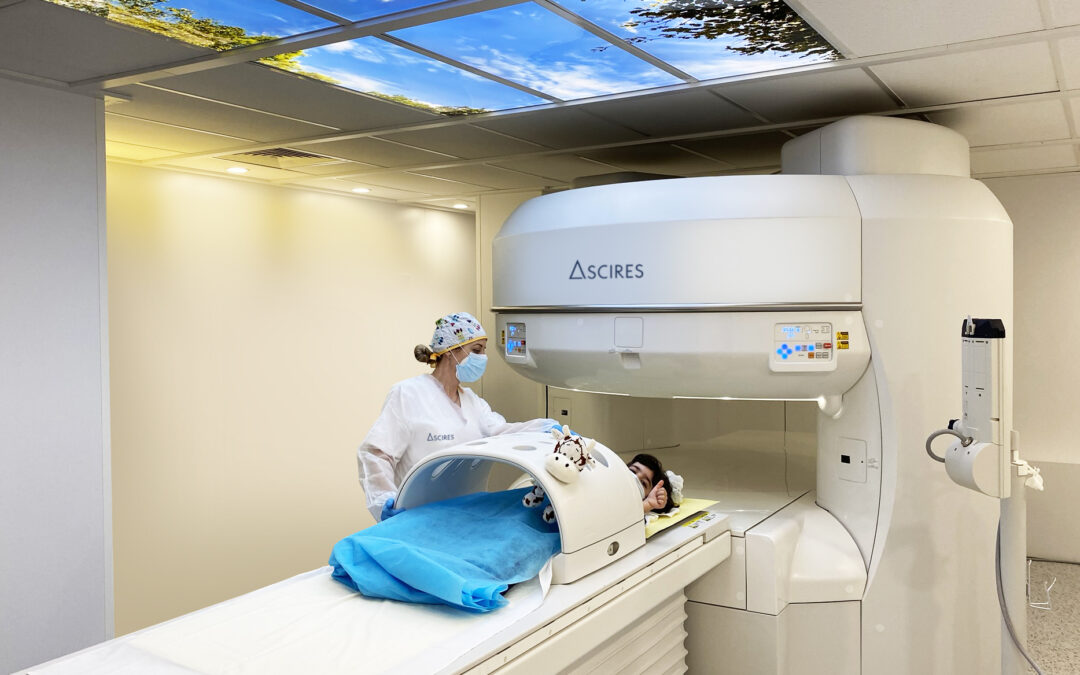 Resonancia magnética abierta para niños y pacientes con claustrofobia